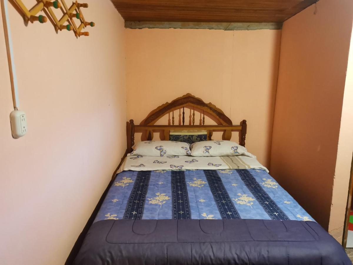 La Tranquilidad Hostel Mindo Εξωτερικό φωτογραφία